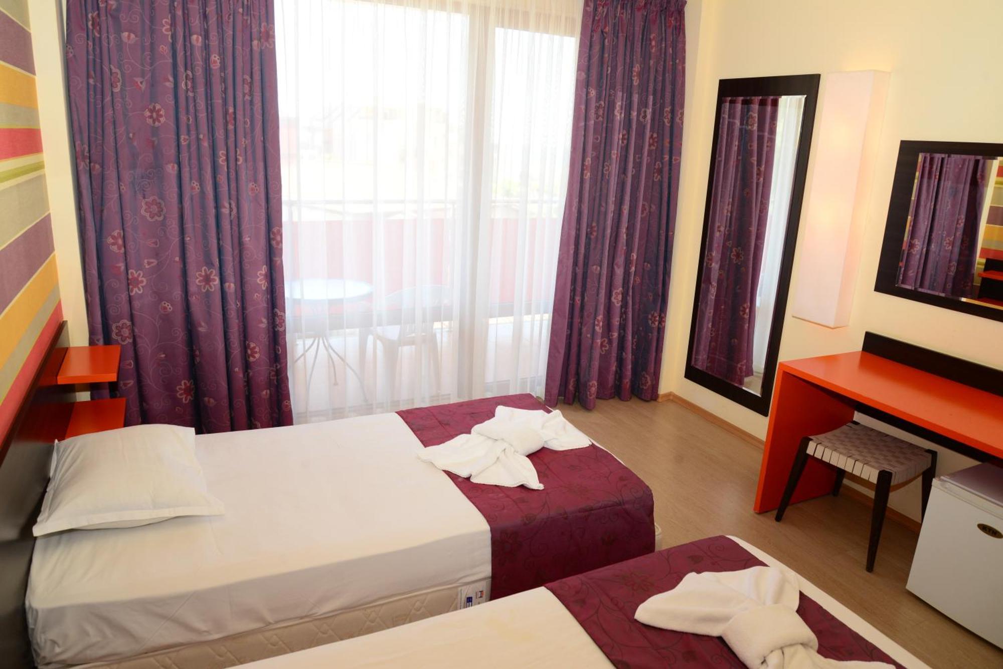 North Beach Hotel Πριμόρσκο Εξωτερικό φωτογραφία